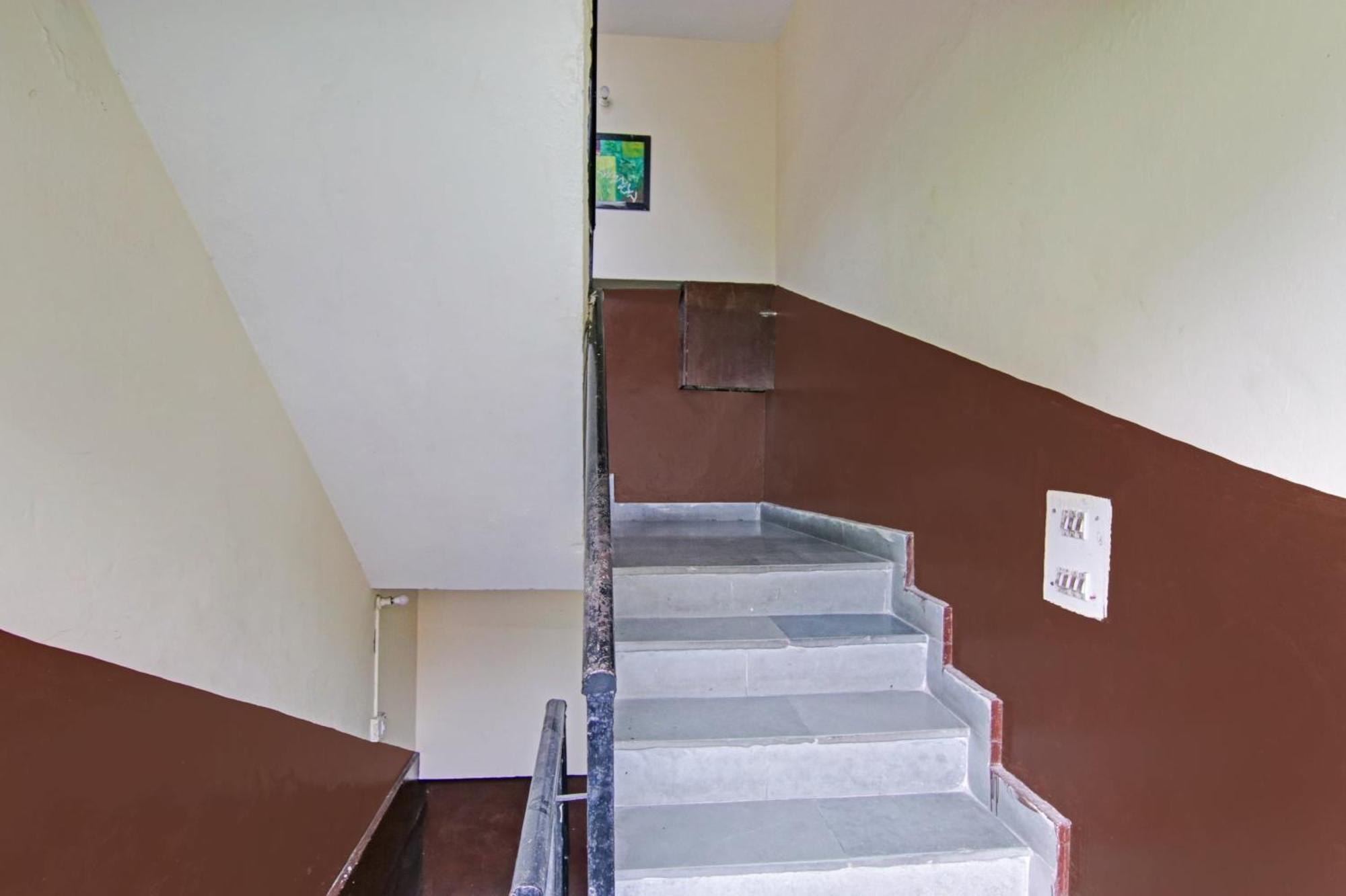 Hotel O Ashoka Inn 马拉里 外观 照片